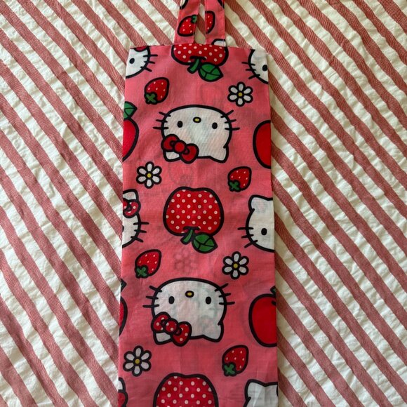 EUC Baggu | 3D Zip | Hello Kitty | Medium Pouch Only - Picture 2 of 5